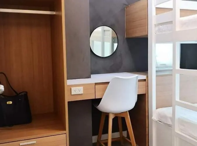 Azure Urban Apartahotel Manila